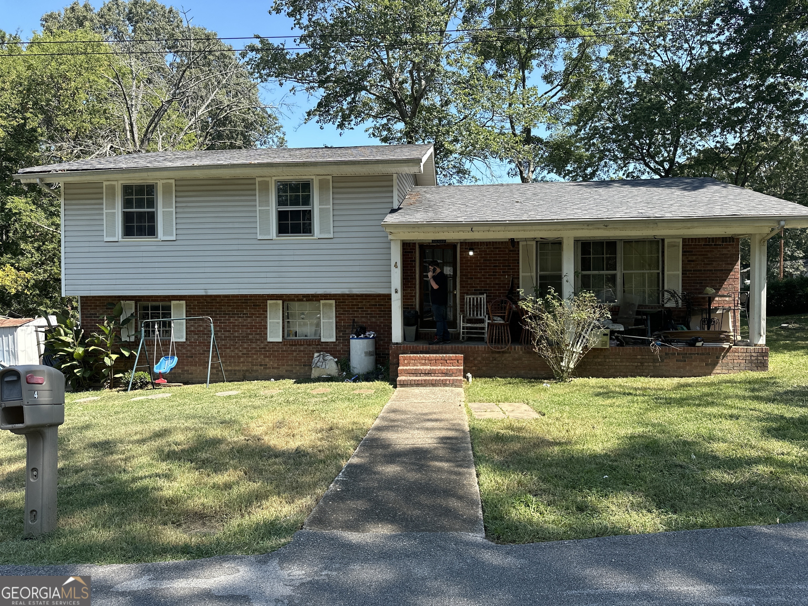 Listing image 2