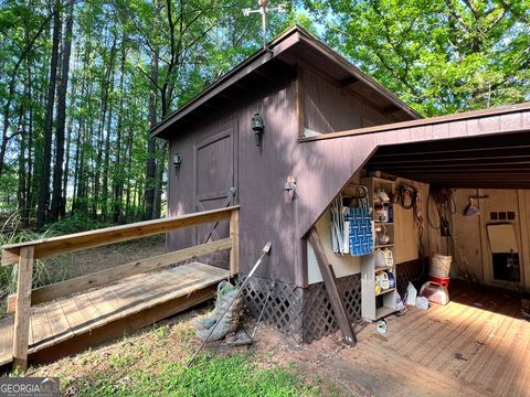 A home in Barnesville