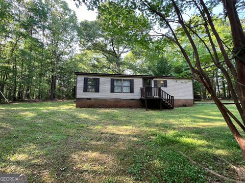 A home in Barnesville