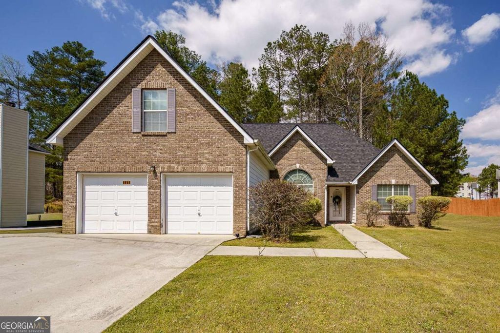 Photo of 6869 Fireside Lane, Atlanta, GA 30349 (MLS # 10724526)