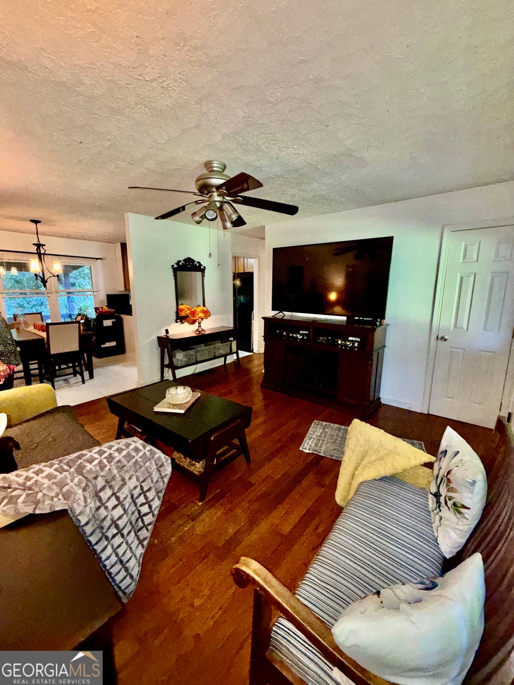 511 Allen DR