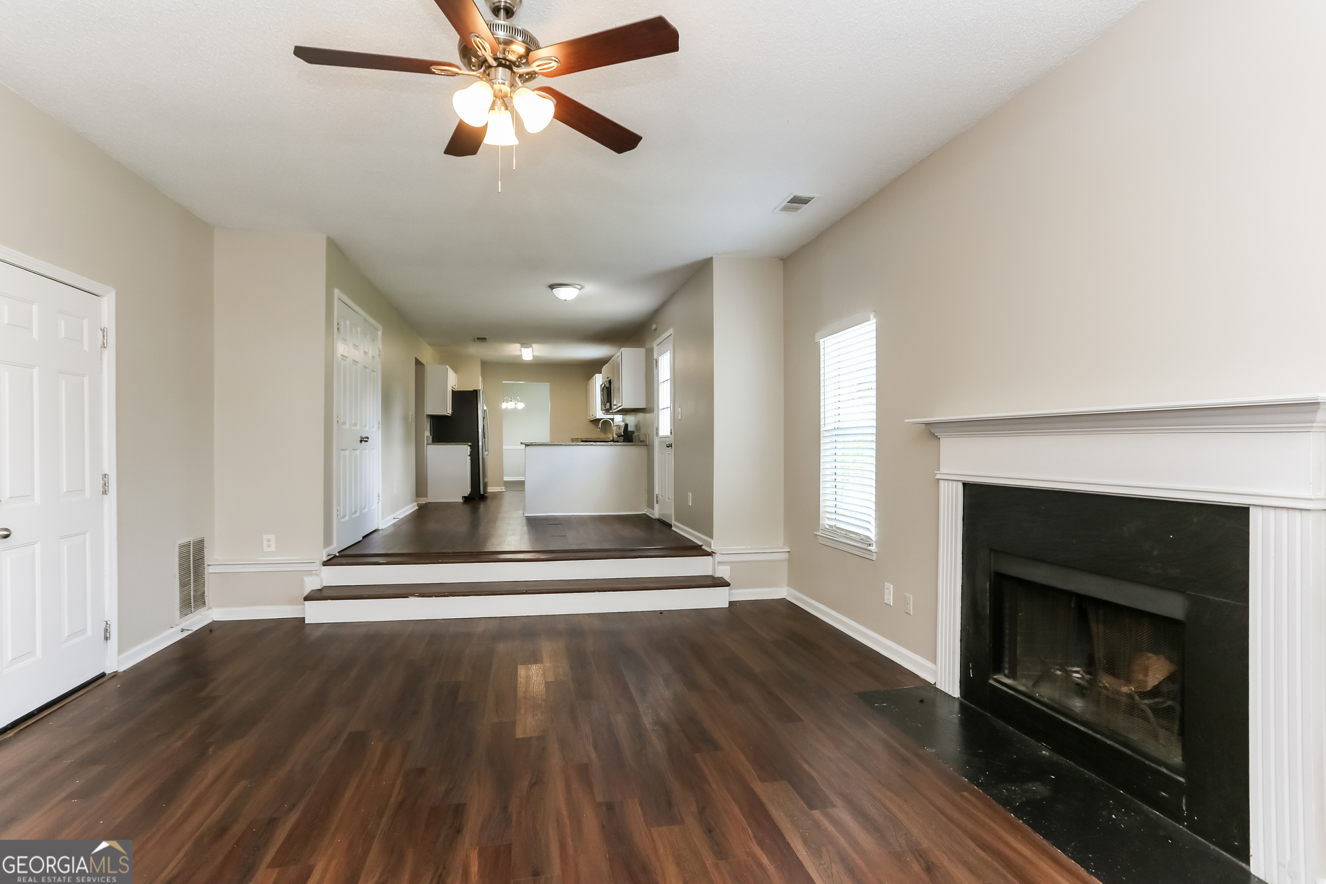 3483 Riverview Chase DR