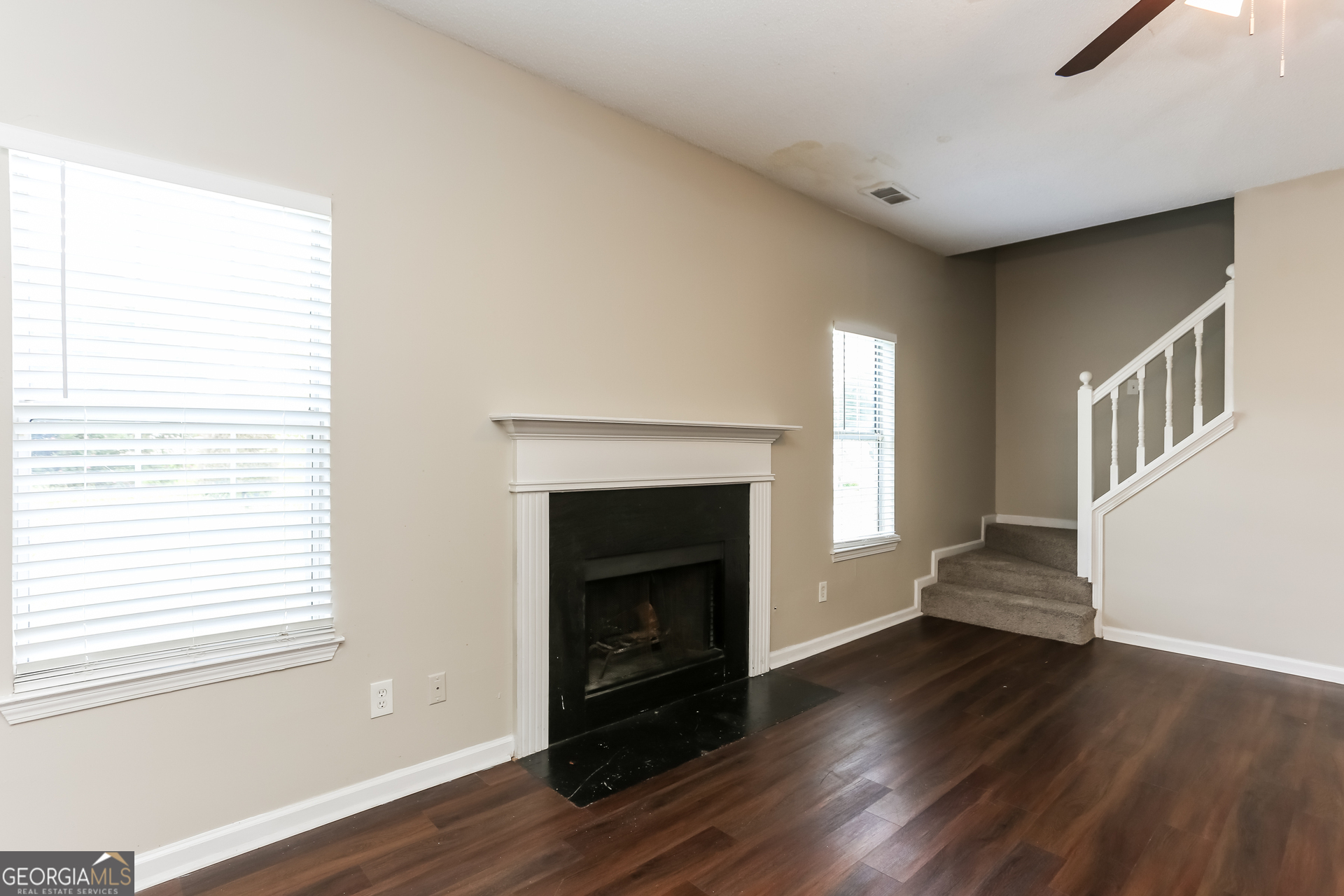 3483 Riverview Chase DR