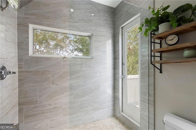 Brookhaven Studios - Residential