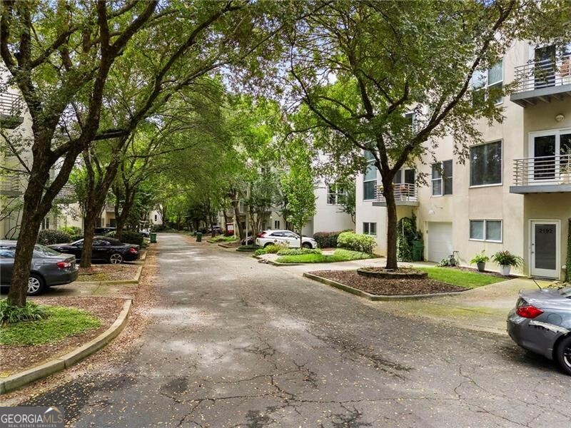 Brookhaven Studios - Residential