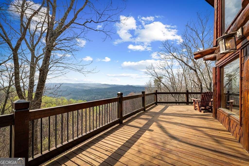 602 Overlook DR