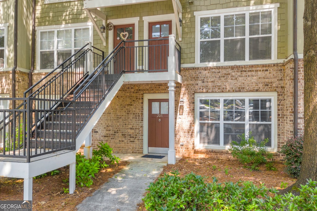 Photo of 490 Barnett Shoals Road #APT 205, Athens, GA 30605 (MLS # 10785860)