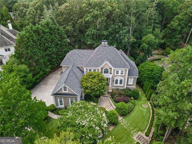 3915 Merriweather Woods