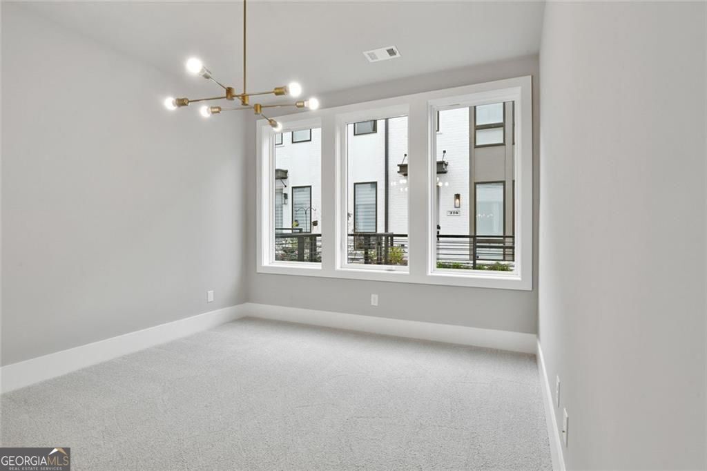 Atlanta, Georgia 30316, United States, 3 Bedrooms Bedrooms, ,4 BathroomsBathrooms,Residential,Active,192608