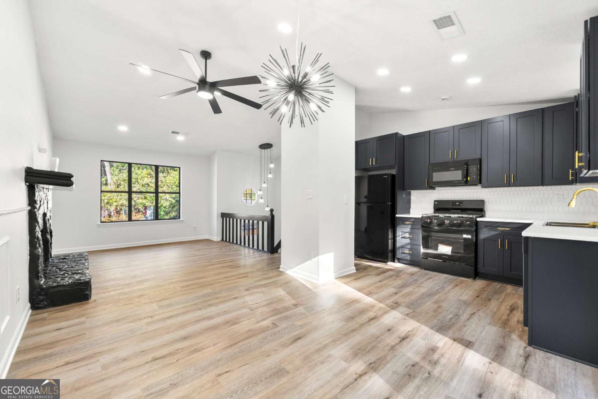 2071 Scarbrough TRL E