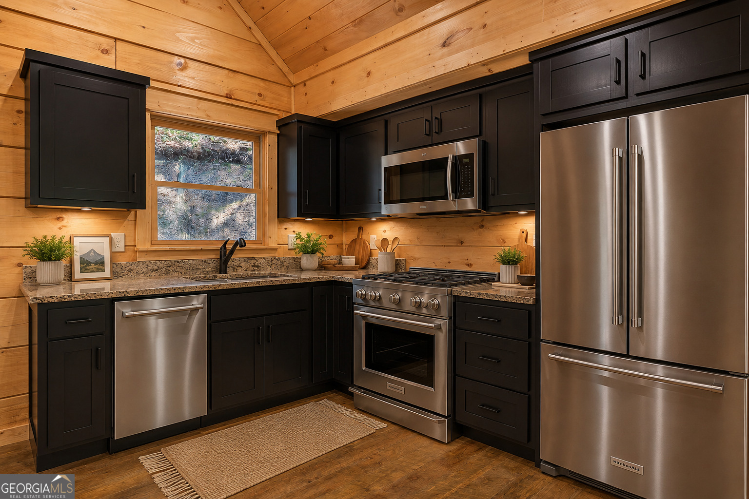 122 Laurel Creek TRL