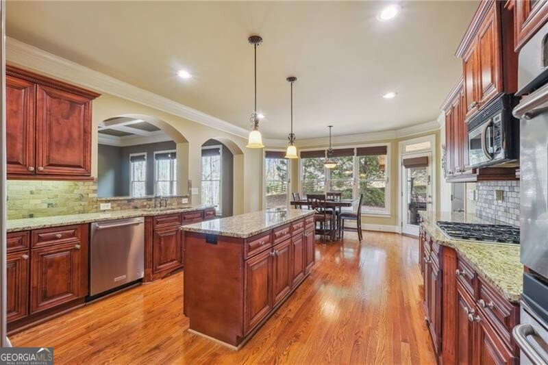 Ball Ground, Georgia 30107, United States, 4 Bedrooms Bedrooms, ,4 BathroomsBathrooms,Residential,Active,54398