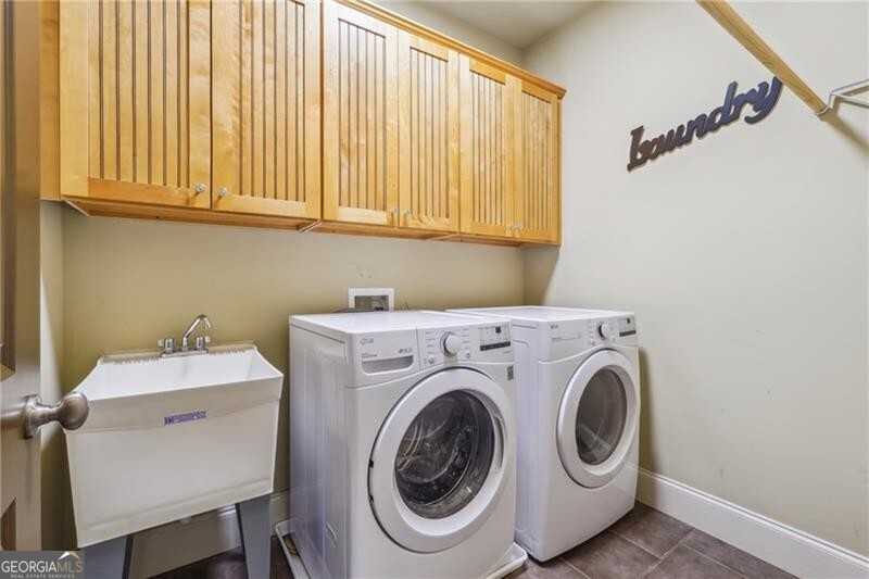 Ball Ground, Georgia 30107, United States, 4 Bedrooms Bedrooms, ,4 BathroomsBathrooms,Residential,Active,54398