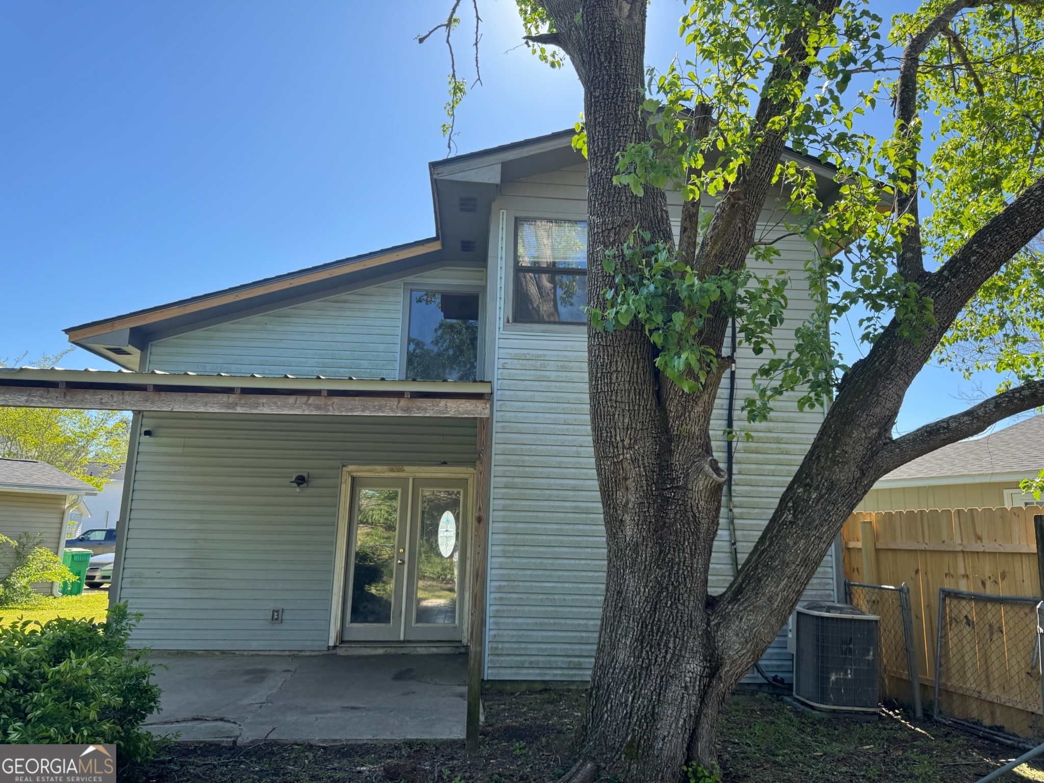11 Crestwood CIR