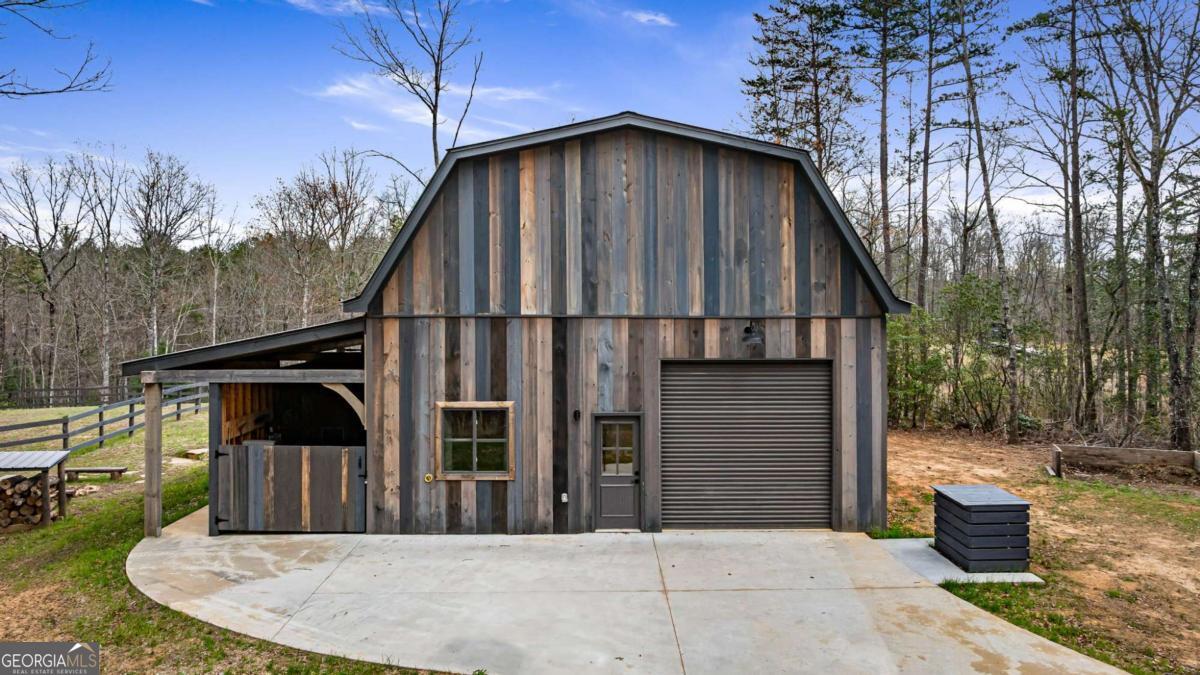 174 Bear Hollow DR