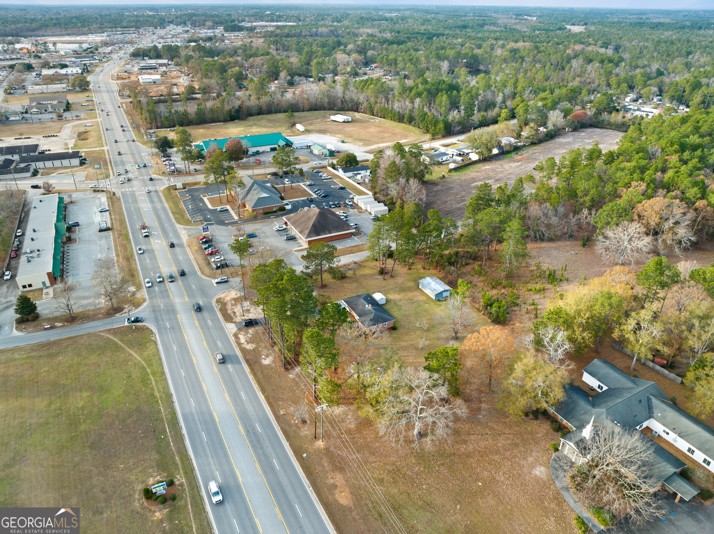 23606 Us Highway 80 E