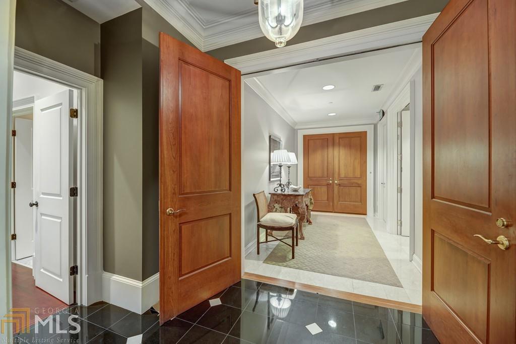 2500 Peachtree Road - Residential