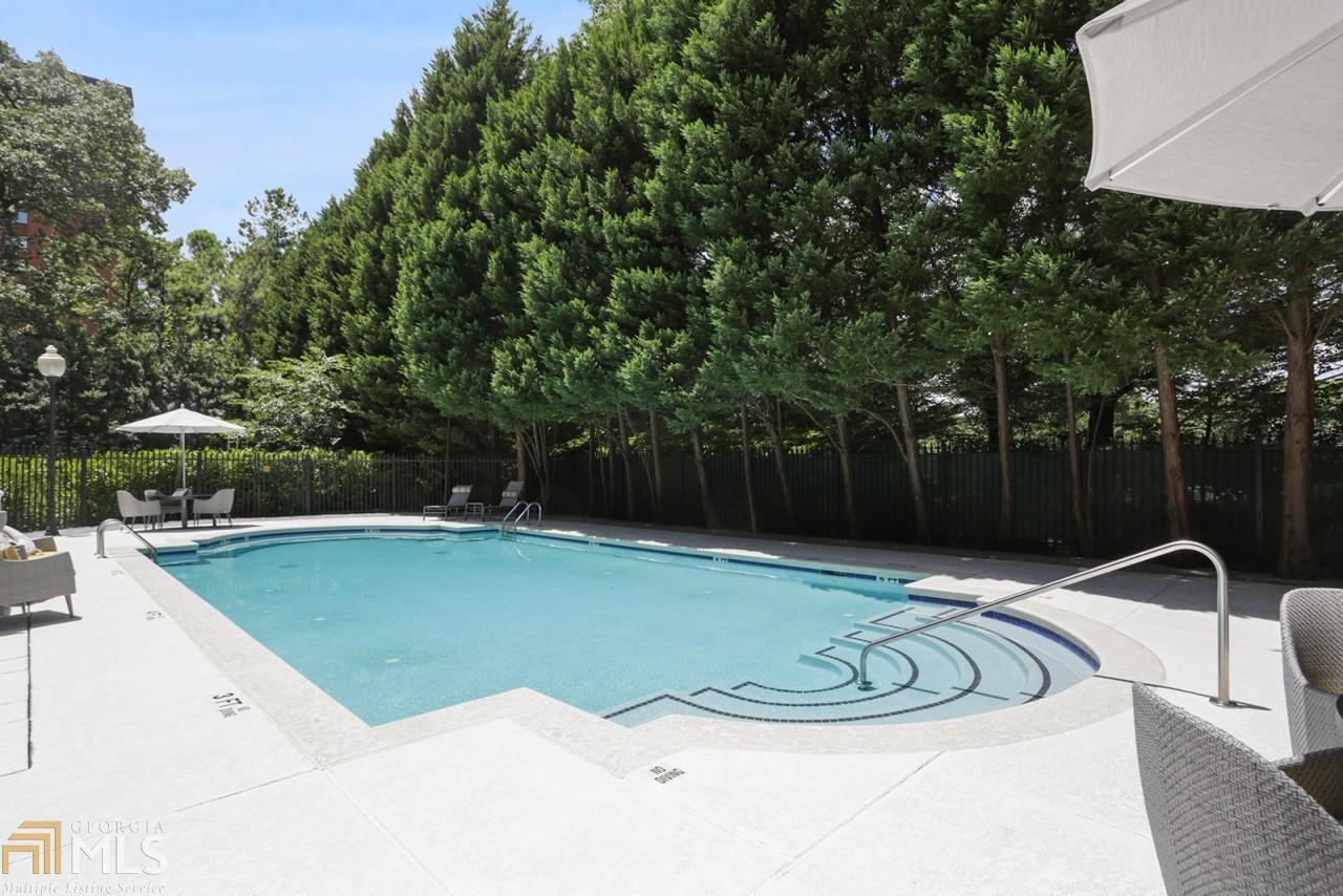 2500 Peachtree Road - Residential