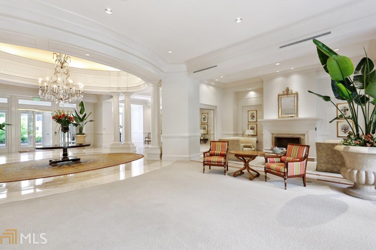 2500 Peachtree Road - Residential