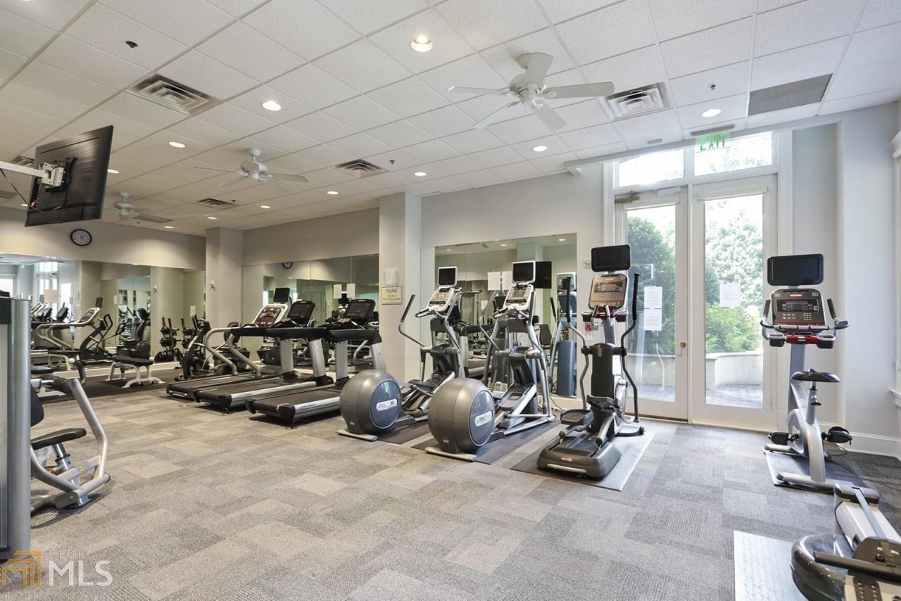 2500 Peachtree Road - Residential
