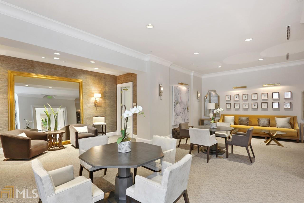 2500 Peachtree Road - Residential