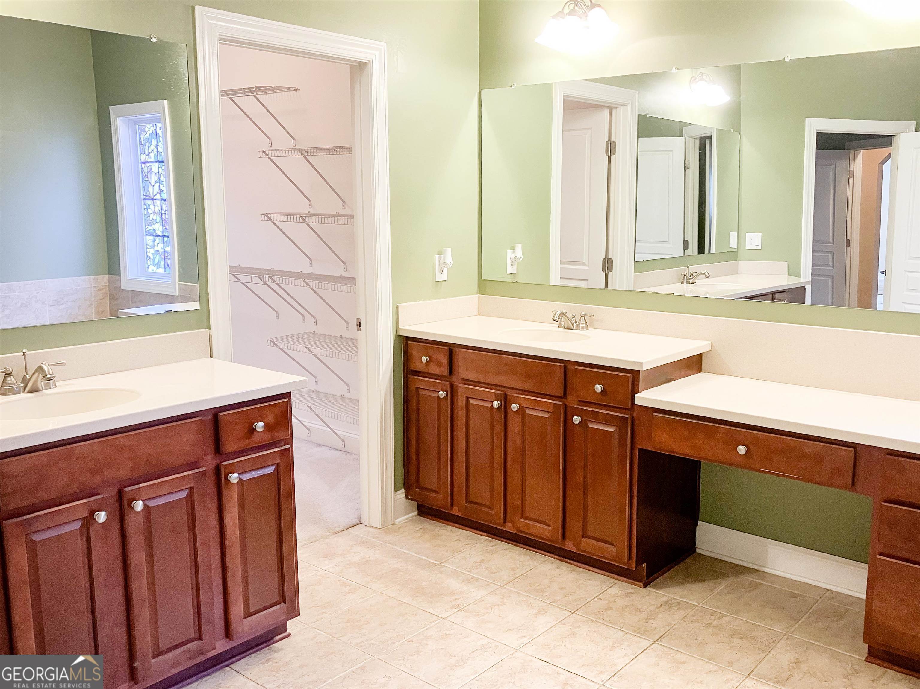 Woodland Chase - Residential