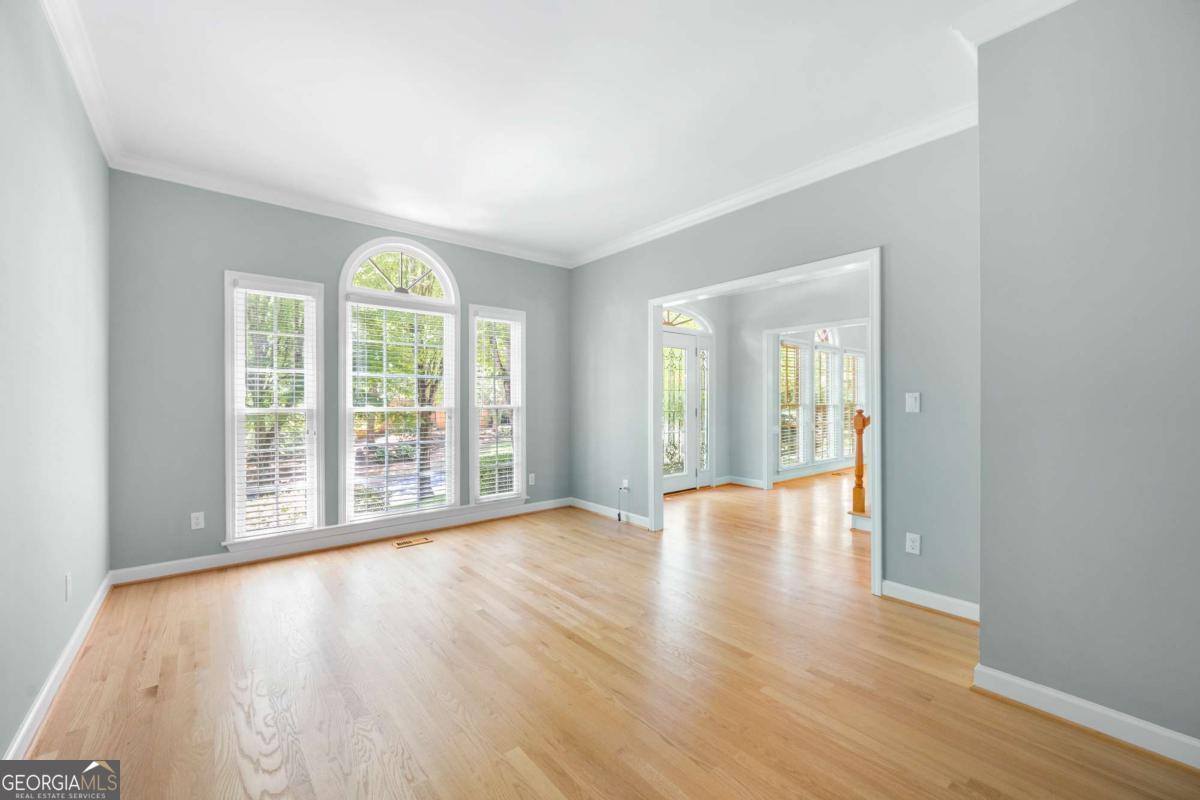 3334 Trails End RD NE