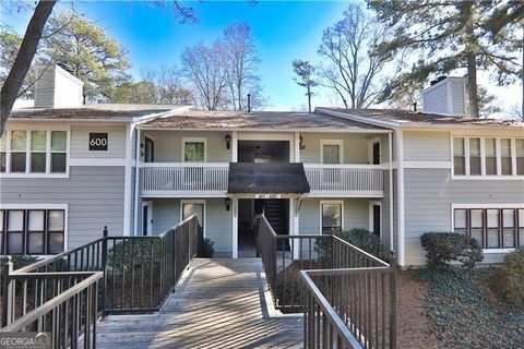 Photo of 616 Summit North Drive NE #616, Atlanta, GA 30324 (MLS # 10663463)