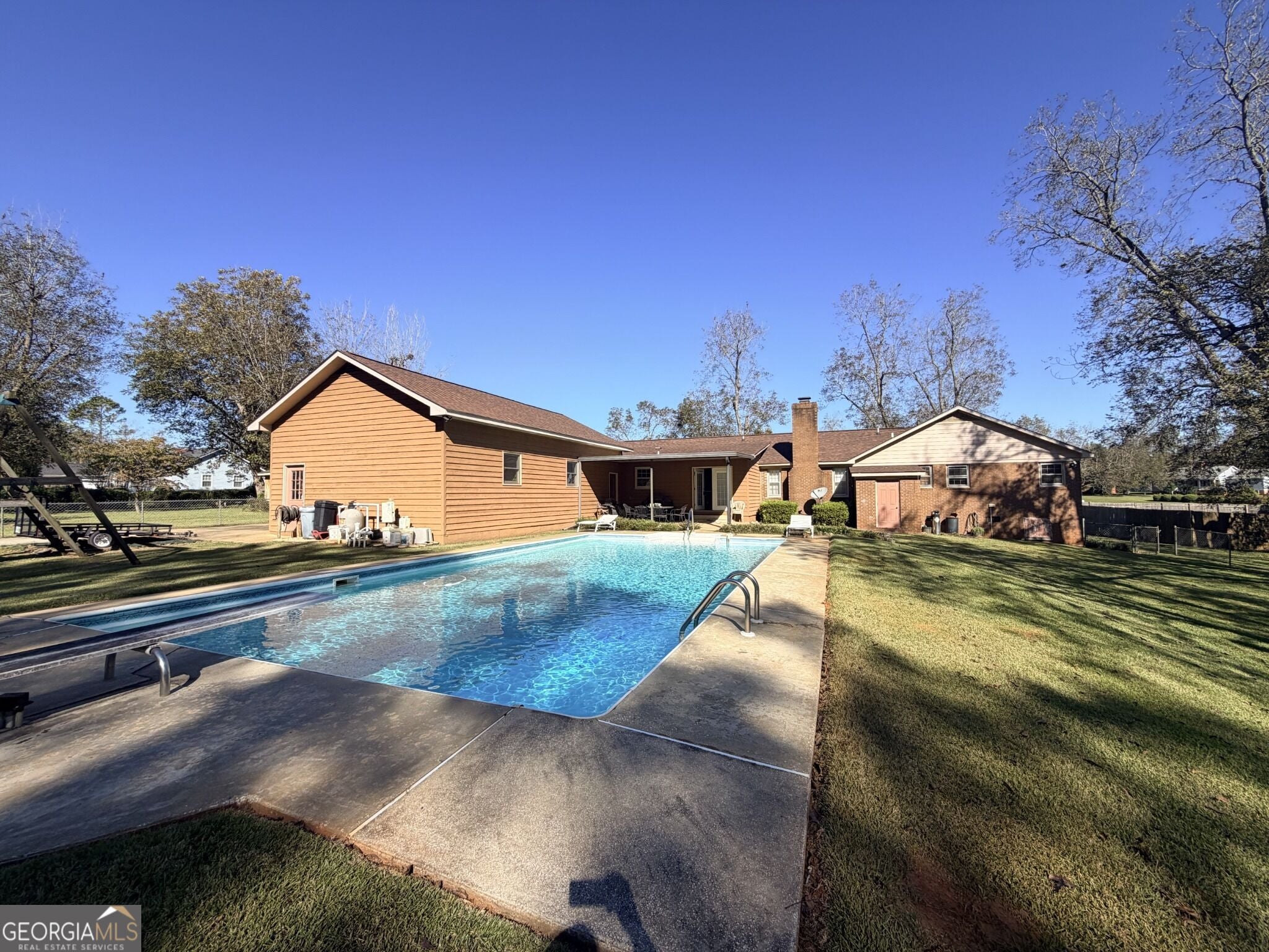168 Berkeley RD