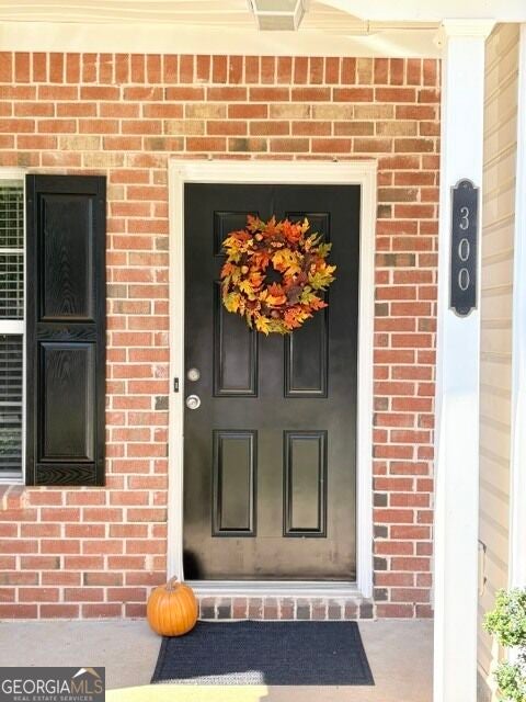 300 Azalea CIR