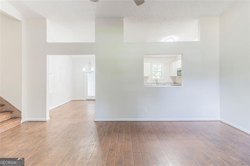 63 SPRINGBROOKE TRL