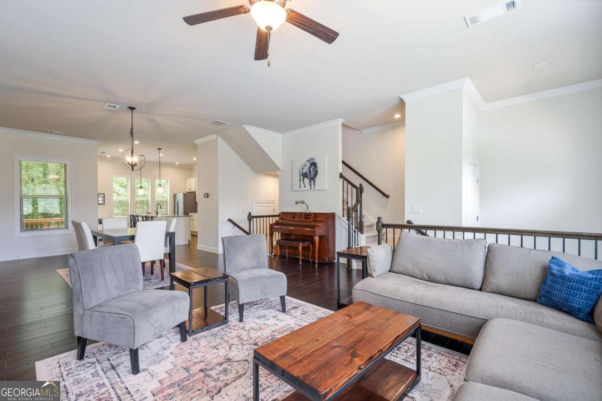 1188 Parktown DR