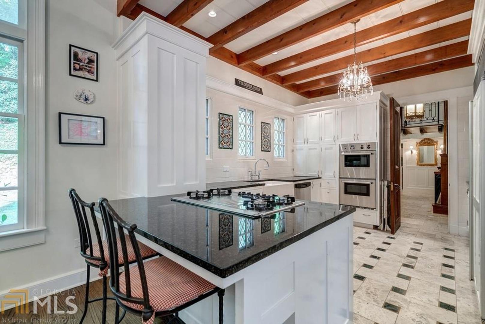 E L King Estate - Residential
