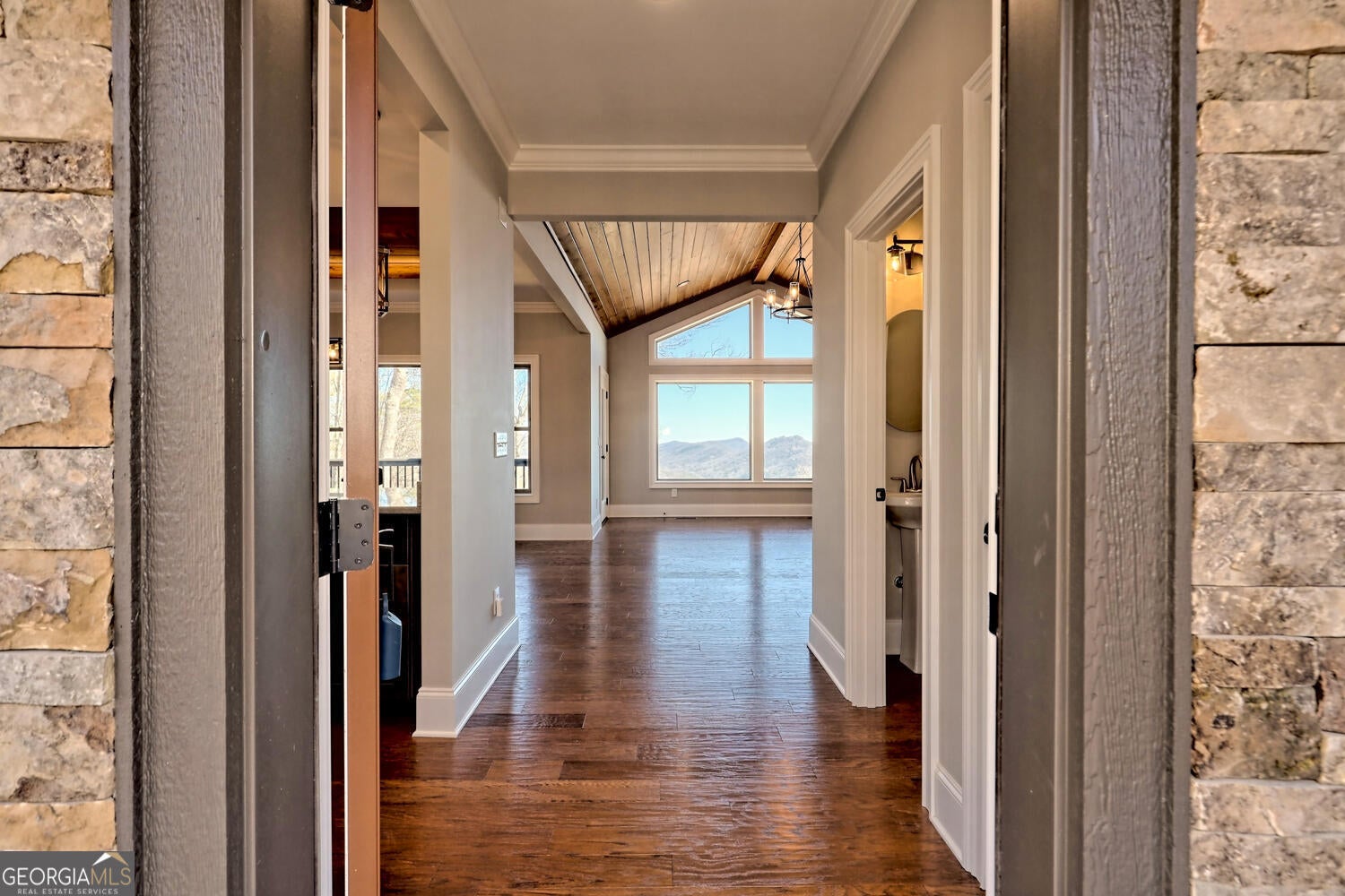 2 Linderhof LN