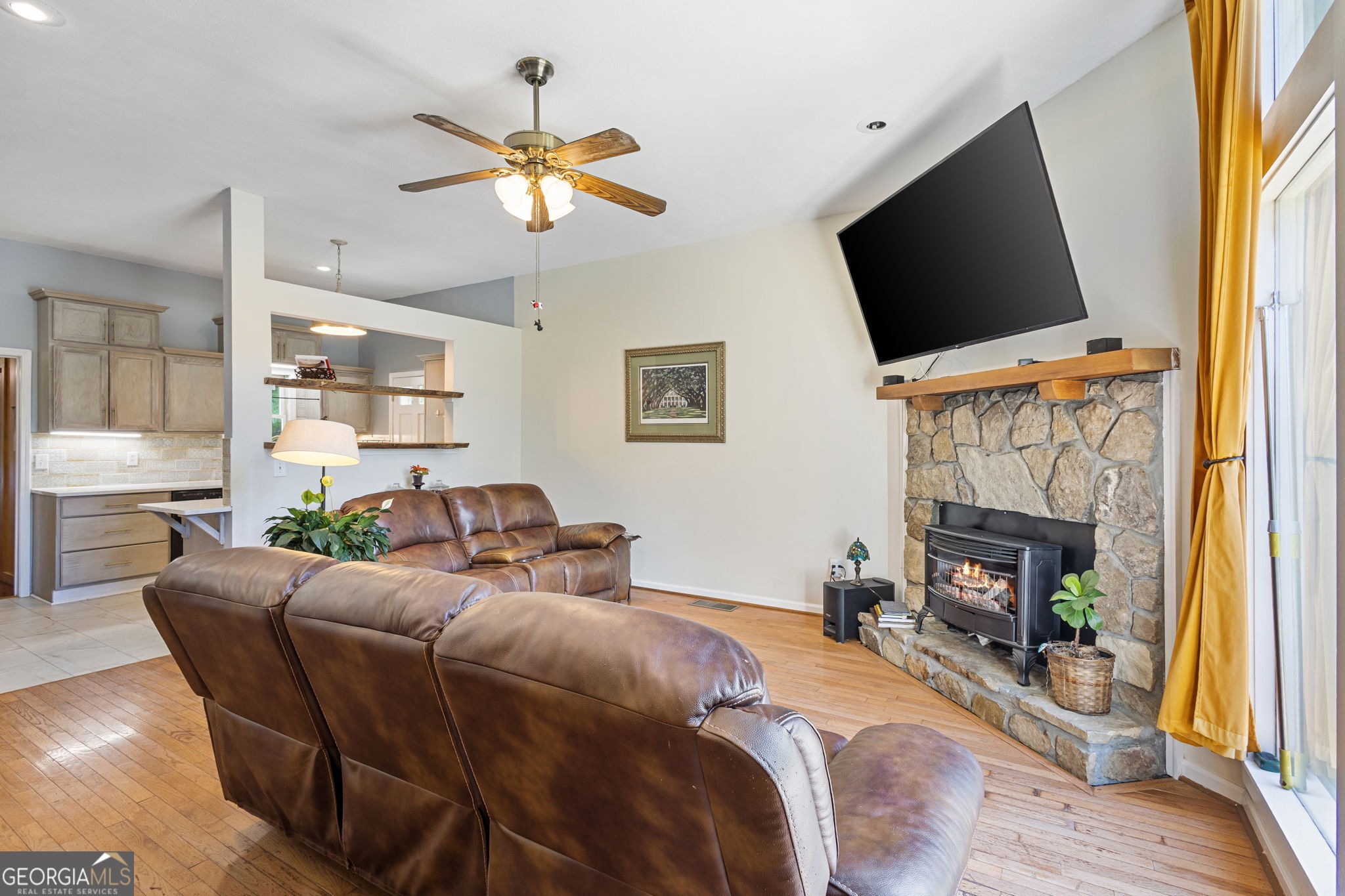 253 Starlight DR