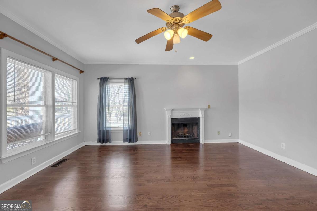 232 Tennessee AVE SW