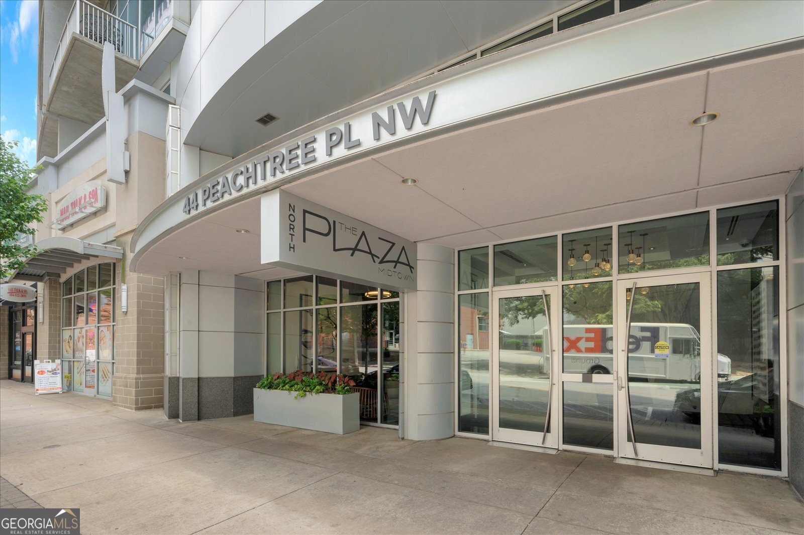 44 Peachtree PL NW 2024