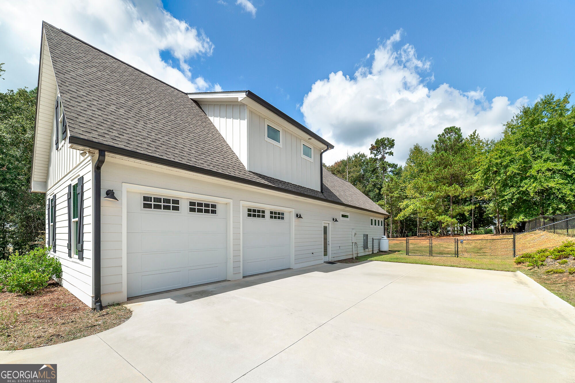 194 High Bluff CT