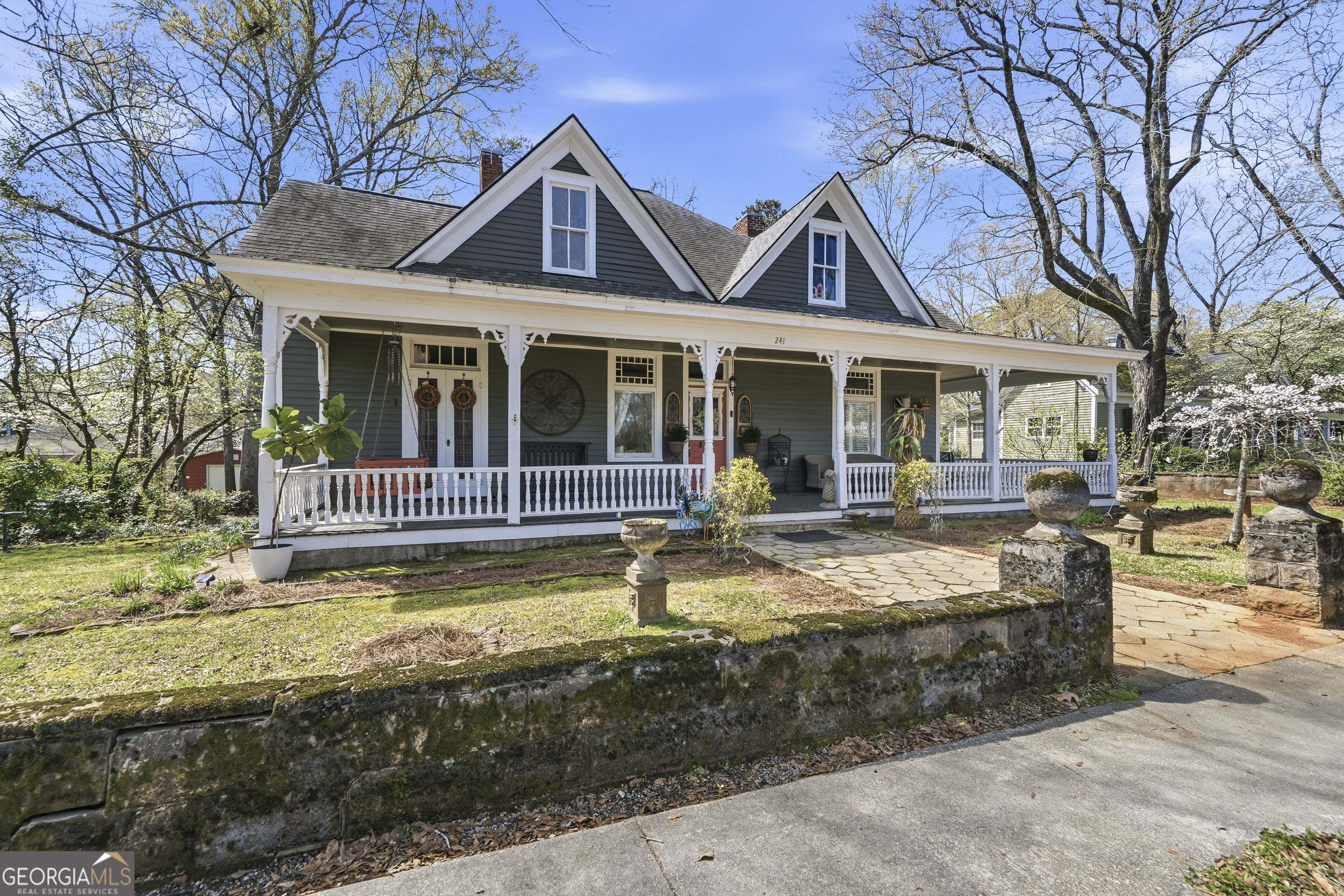241 E Hightower TRL