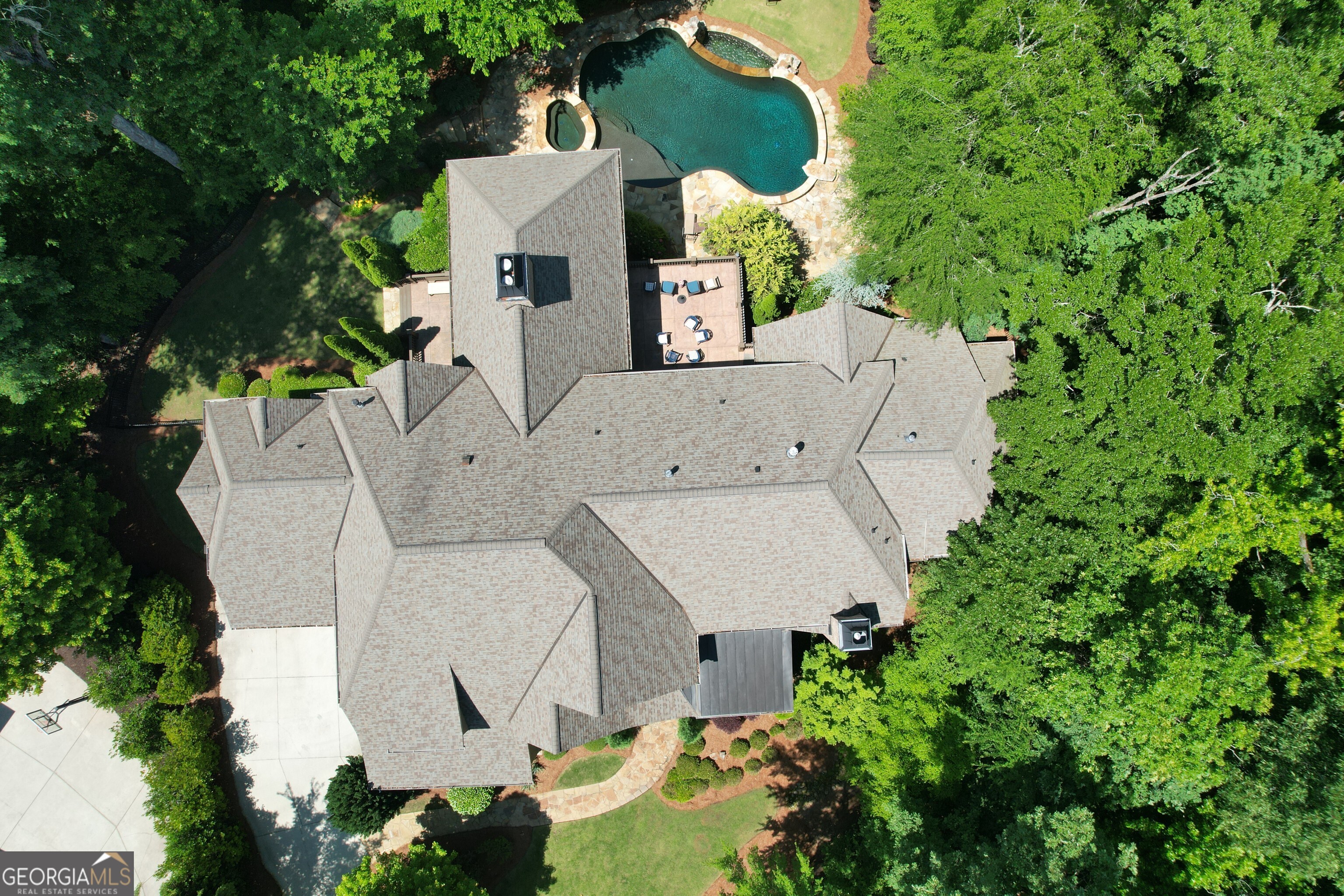 1023 Little Darby LN