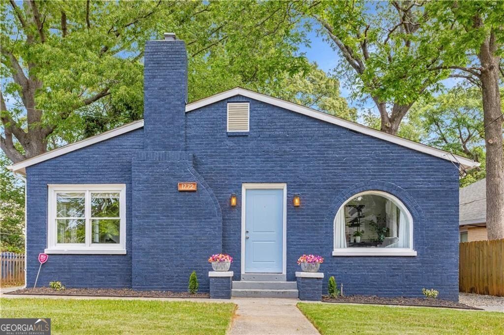 Photo of 1772 Melrose Drive SW, Atlanta, GA 30310 (MLS # 10753516)