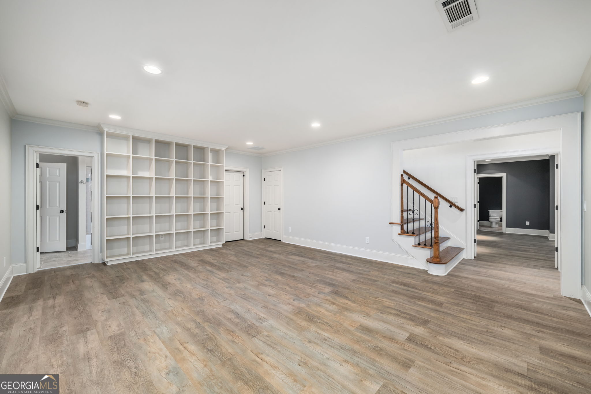 High Point / Chastain - Residential