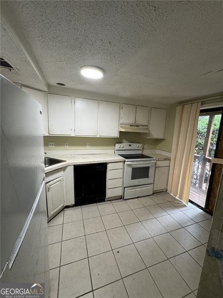 Fairways at Fairington - Residential