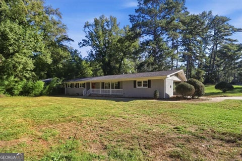 Photo of 1804 Timothy Drive SW, Atlanta, GA 30311 (MLS # 10876881)