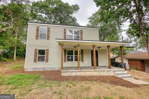 A home in Thomaston