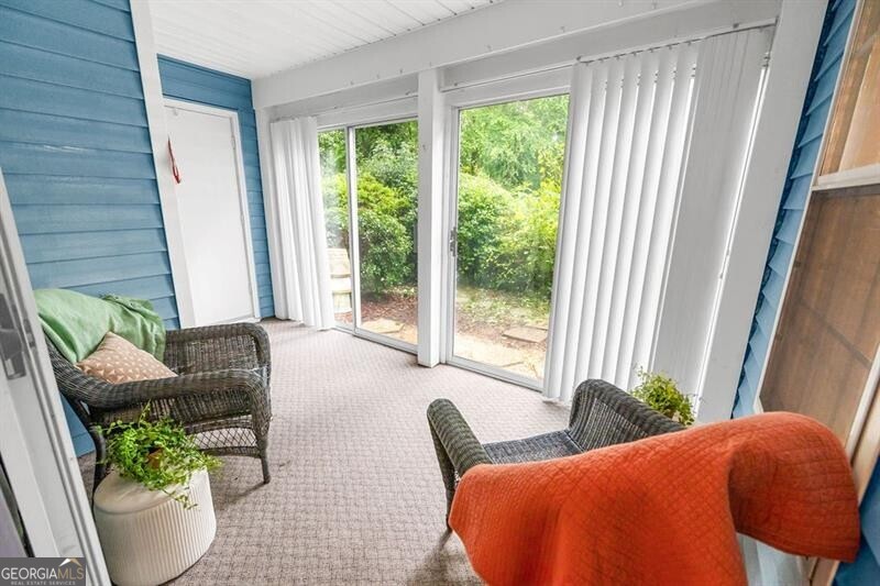 Henderson Place - Residential