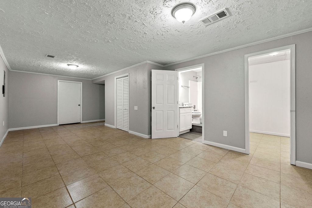 Photo of 4865 Chapelle Court, Marietta, GA 30066 (MLS # 10681989)