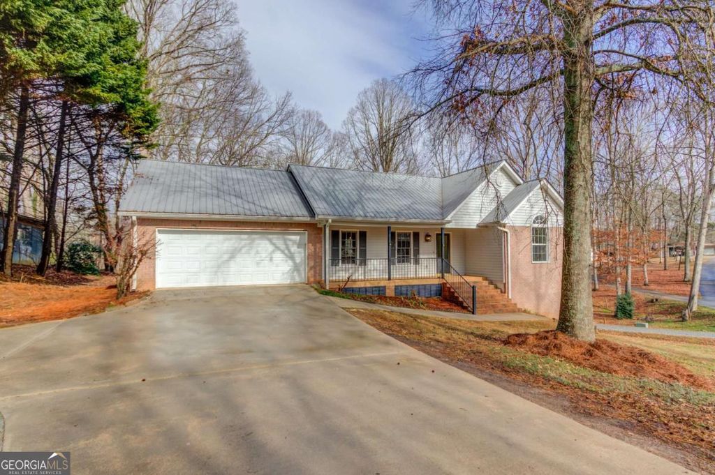 Photo of 4900 Flat Creek Road, Oakwood, GA 30566 (MLS # 10678386)