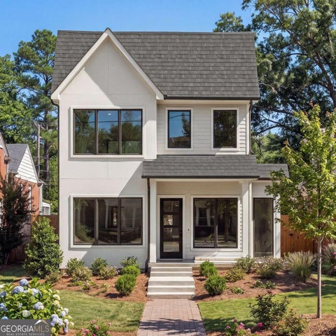 Photo of 959 Hank Aaron Drive SW #A, Atlanta, GA 30315 (MLS # 10880461)