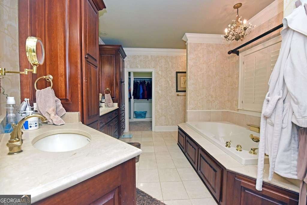 371 Coosa Way, Blairsville, GA, 30512, USA, 5 Bedrooms Bedrooms, ,5 BathroomsBathrooms,Residential,Active,371 Coosa Way,10785012